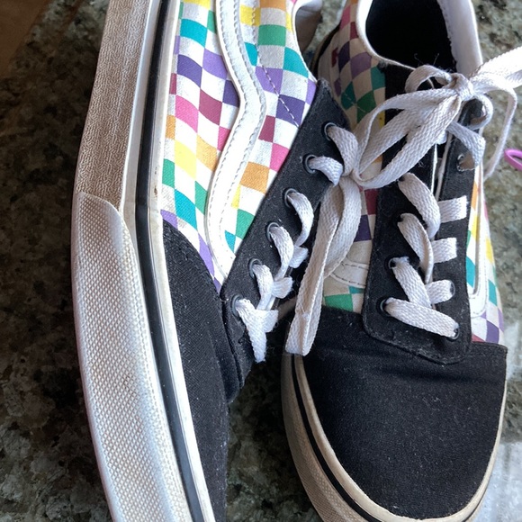 Vans multi colored checkered size 5 - Picture 2 of 4